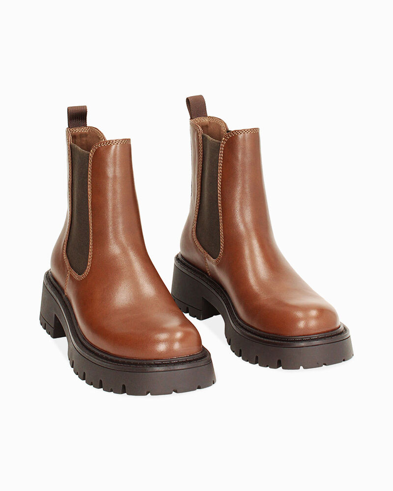 Beatles cognac con suola in gomma 5 cm image number null