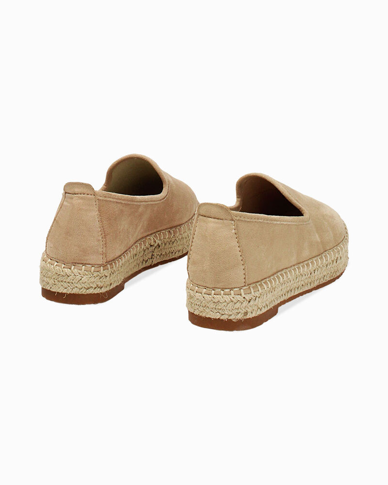 null image number null