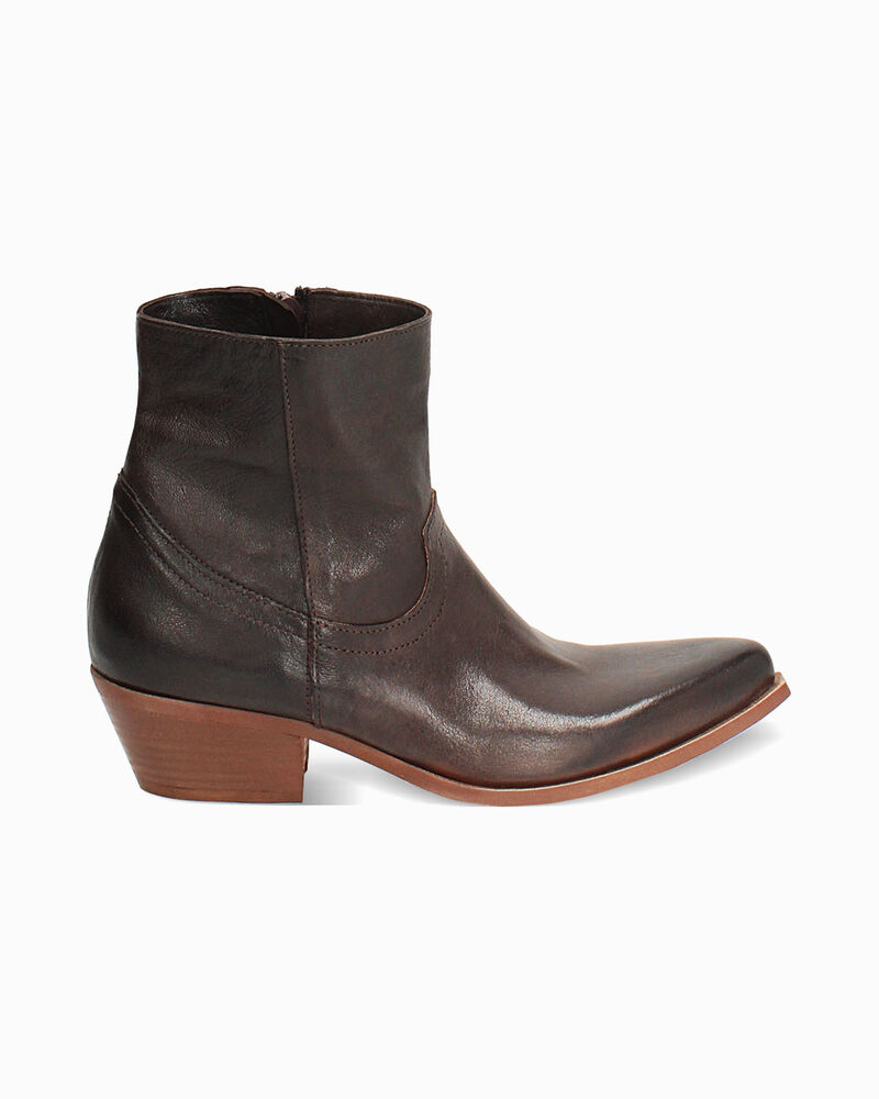 null image number null