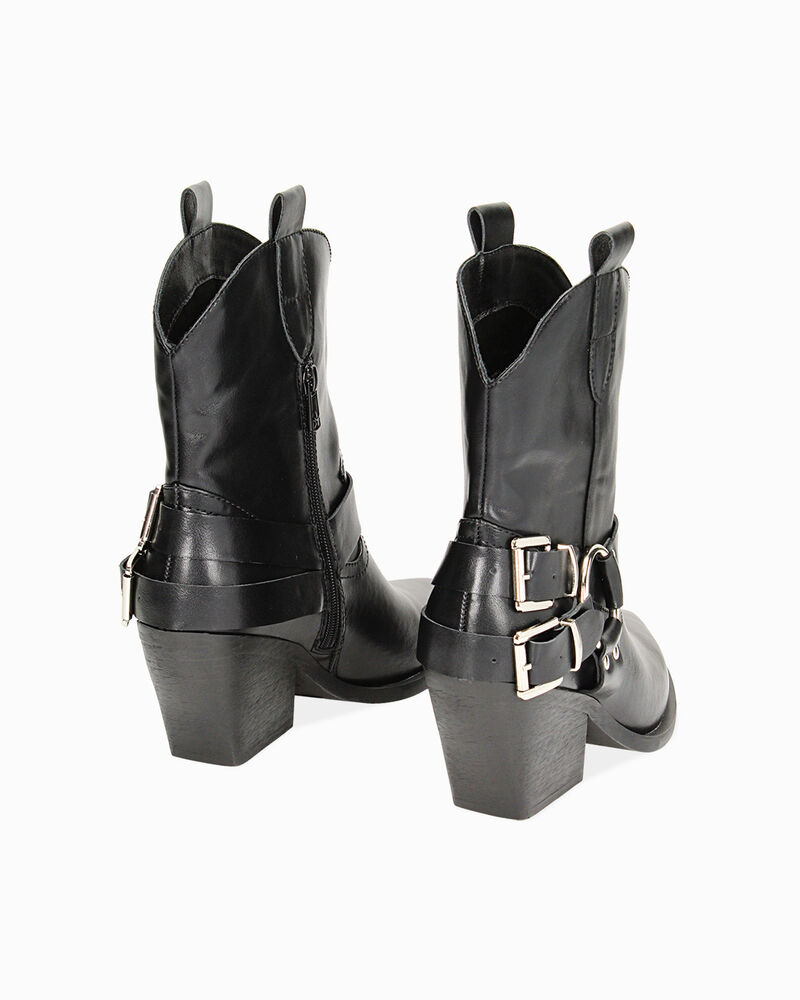 null image number null