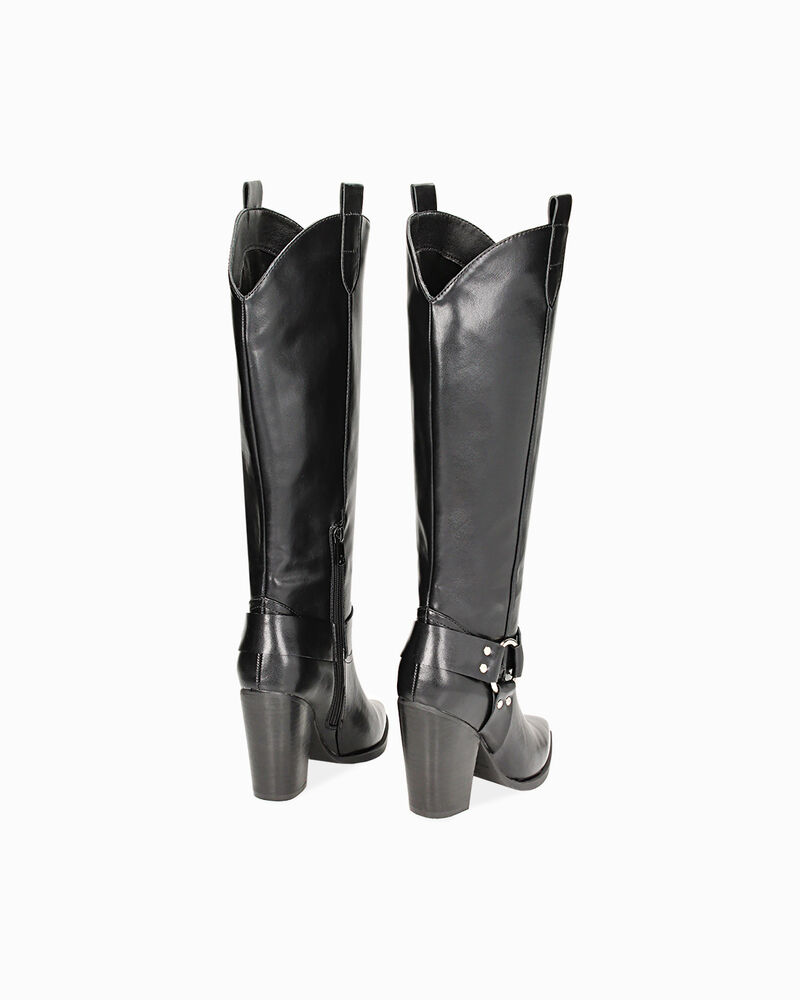 null image number null