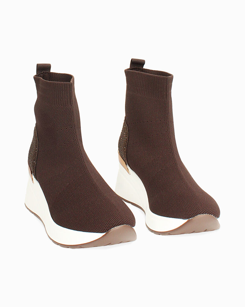 null image number null