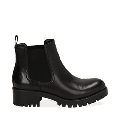 Chelsea boots neri in eco-pelle, tacco 4,5 cm , Scarpe, 143096910EPNERO036, 001a