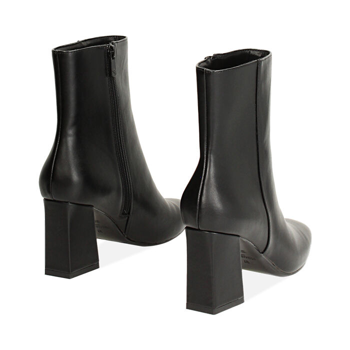 Tronchetto nero semplice I Primadonna Collection