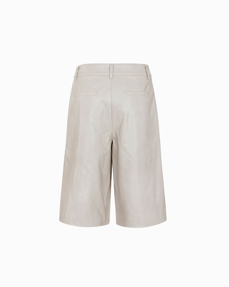 null image number null