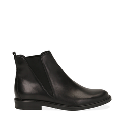 Chelsea boots neri in vera pelle, Stivaletti, 147729504PENERO036, 001a