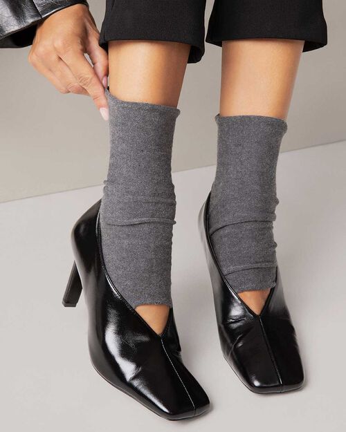 D&eacute;collet&eacute; nere lucide tacco 8,4 cm, BLACK