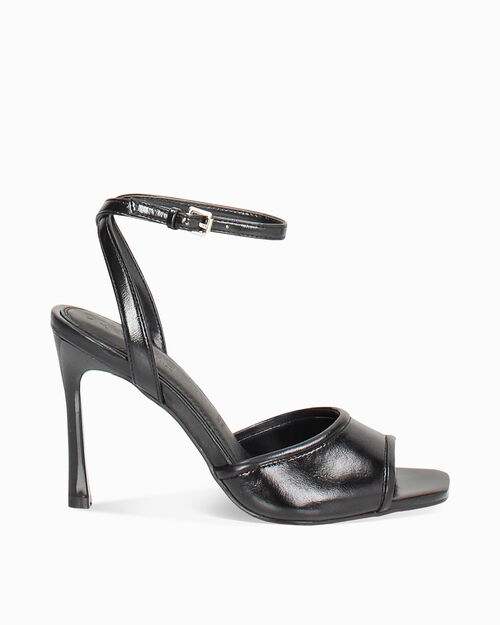 Sandales &agrave; talons en synth&eacute;tique brillant noirs, BLACK