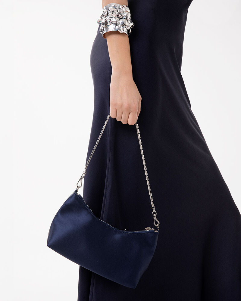 null image number null