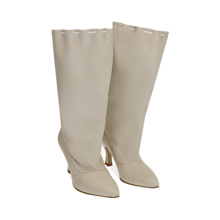 Botas de piel color crema, tacón de 7,5 cm | Primadonna Collection