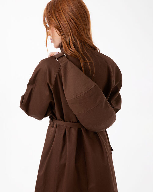 Ri&ntilde;onera oscuro con detalles chic, DK BROWN