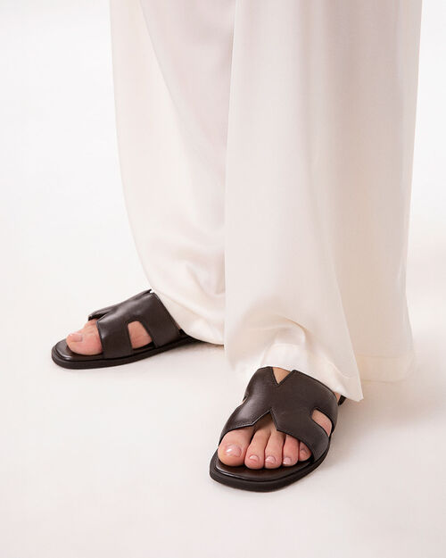Sandali bassi testa di moro eleganti, DK BROWN