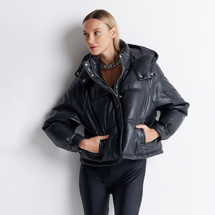 Piumino corto shop donna nero