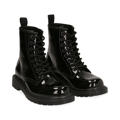 Anfibi neri in vernice, 