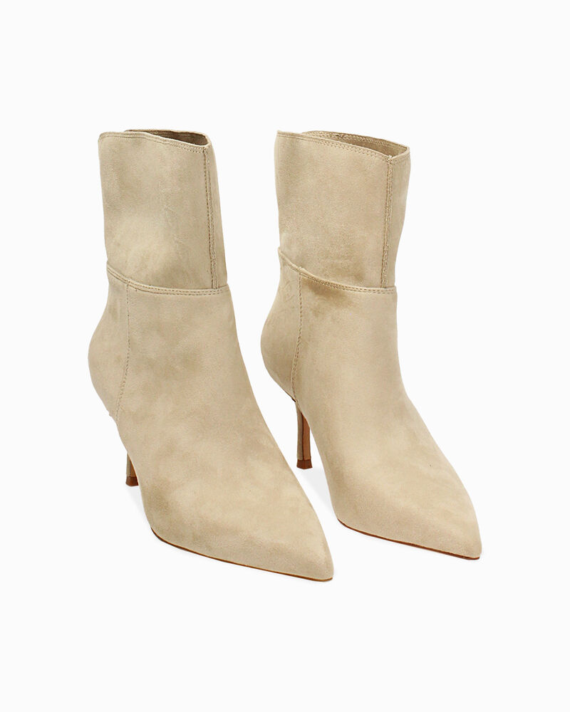 null image number null