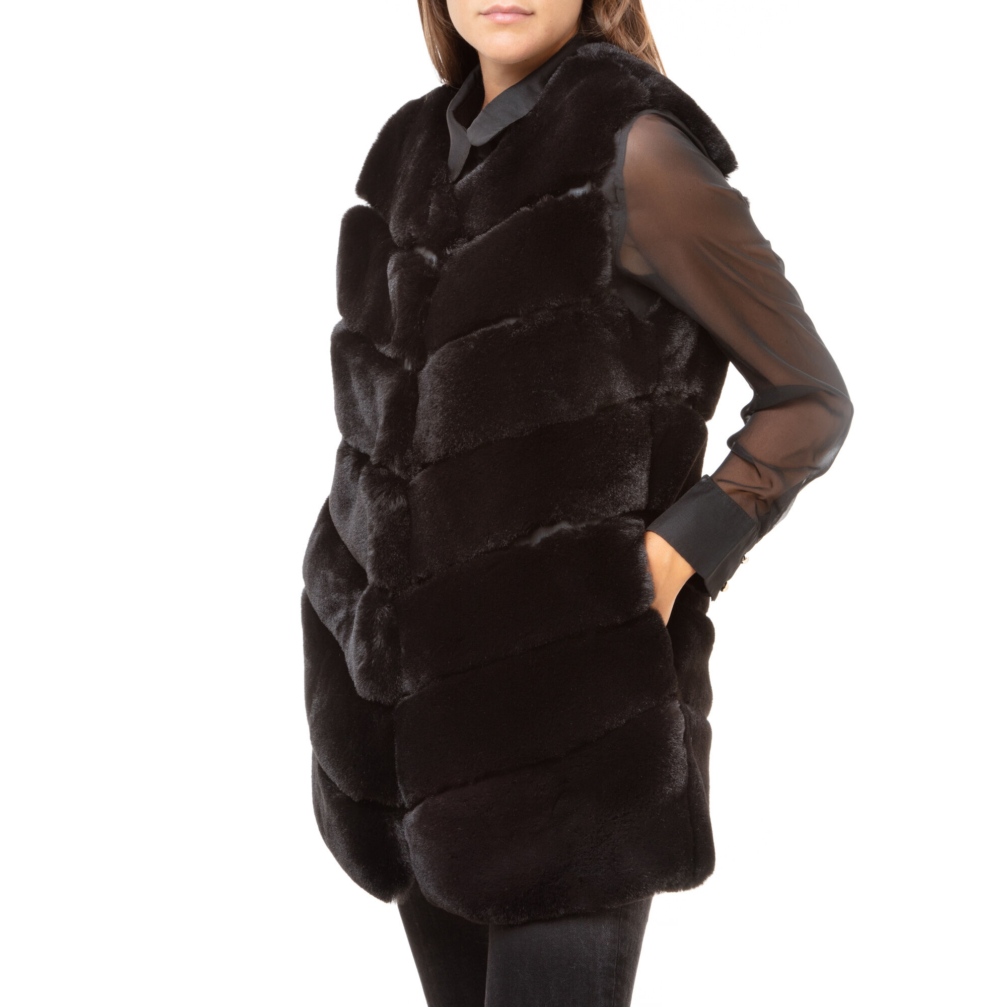 pelliccia nera donna