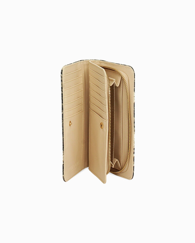 null image number null