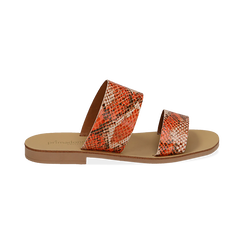 Mules flat arancio in vernice effetto snake skin,