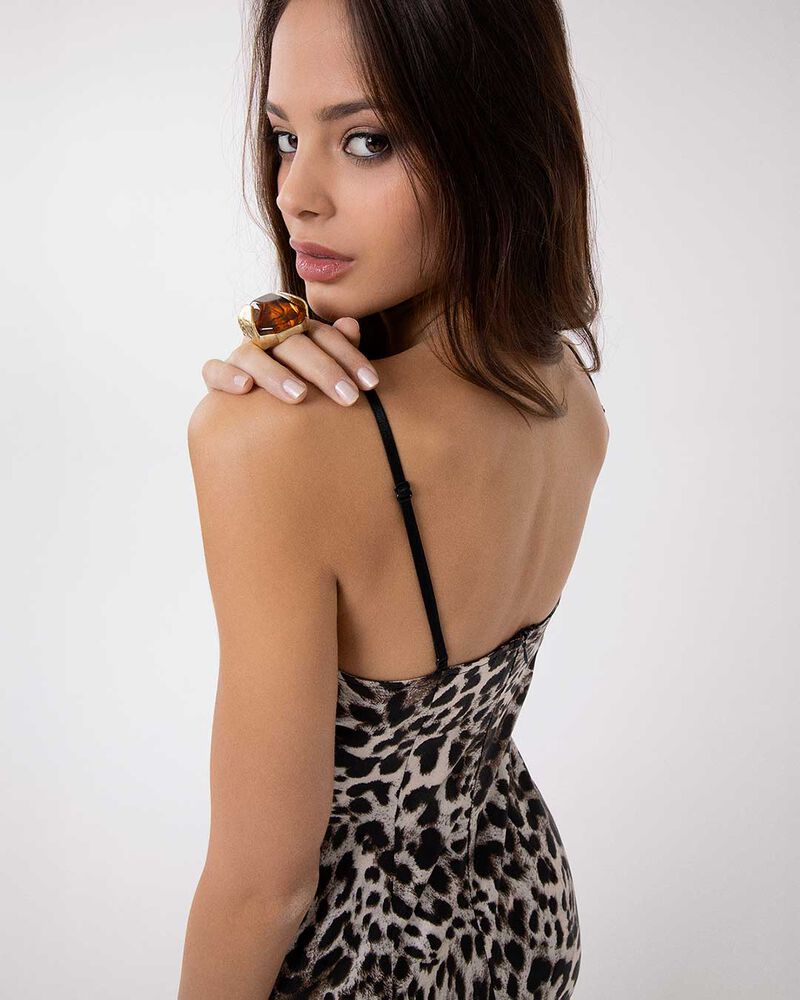 null image number null