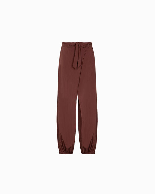 Pantalones cobre de corte sofisticado