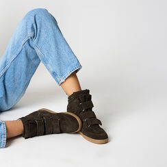 Sneakers in camoscio testa di moro, Primadonna, 263455010CMMORO038, 002a