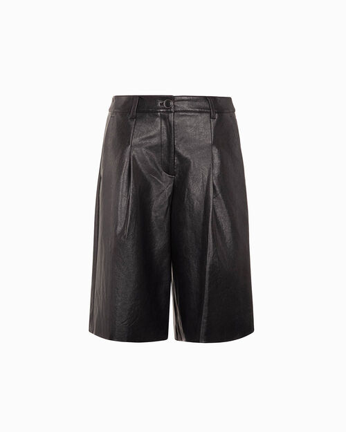 Bermudas marr&oacute;n oscuro con estilo urban chic, DK BROWN