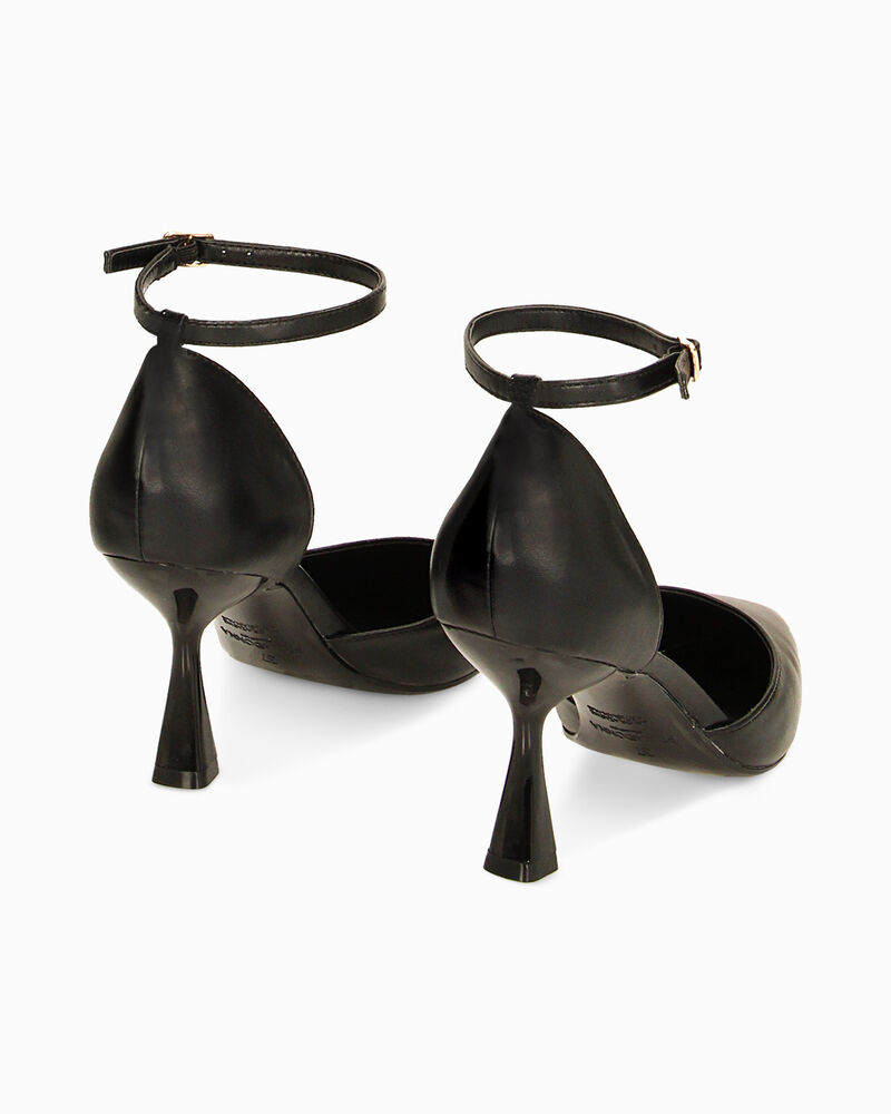 null image number null