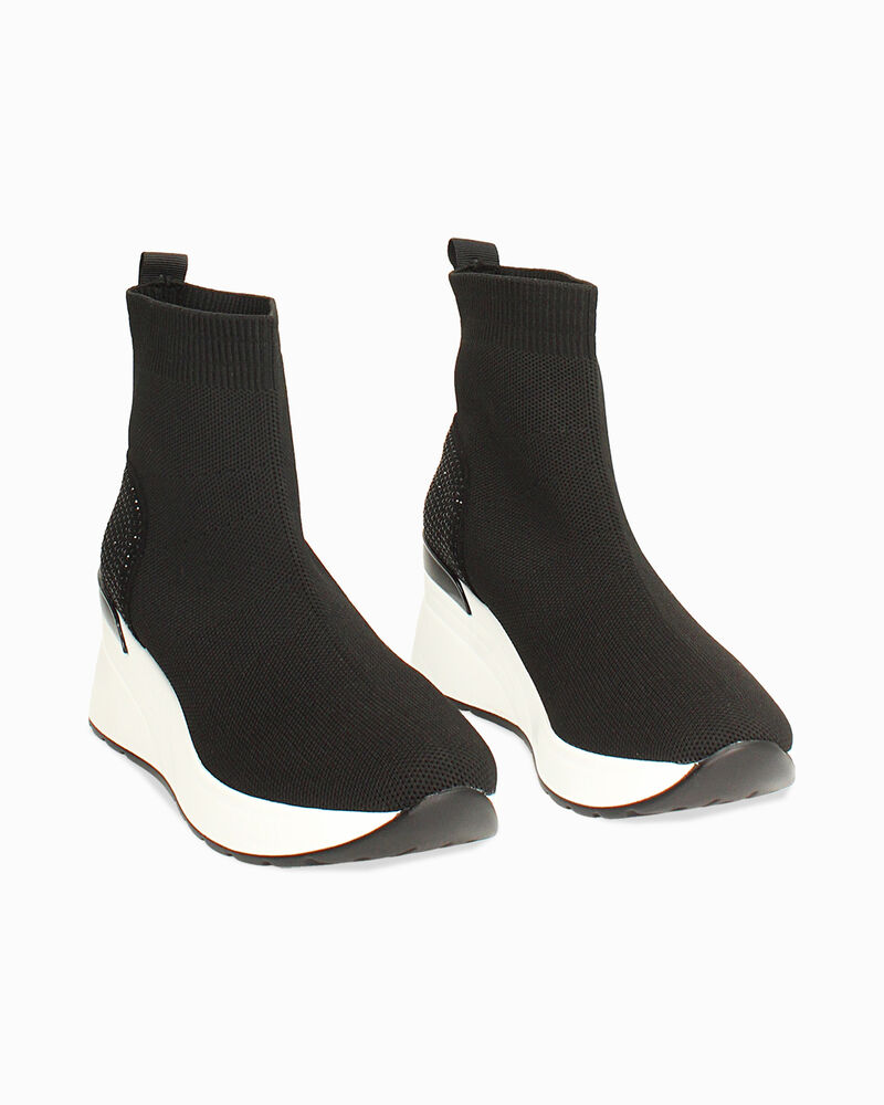 null image number null