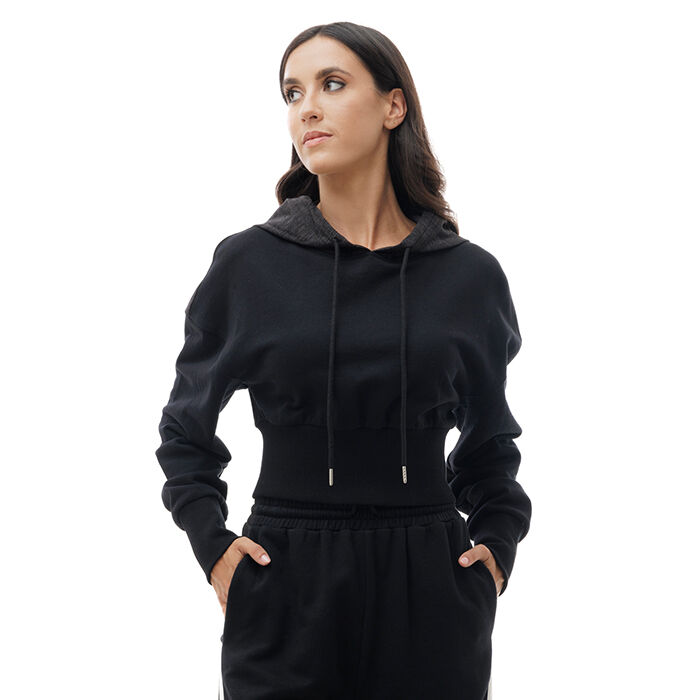 Sweat noir basique 2025