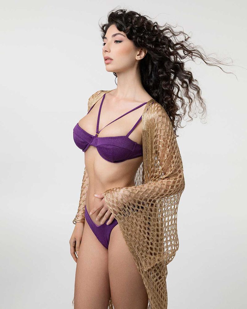 null image number null