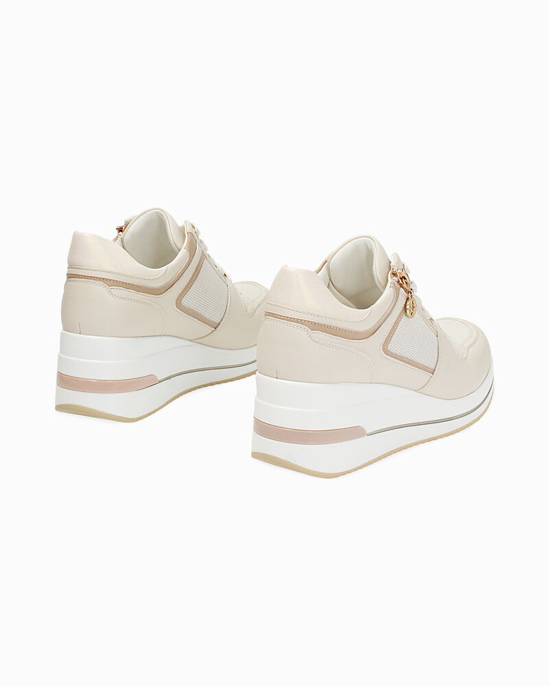 null image number null