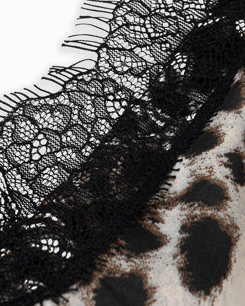 null image number null