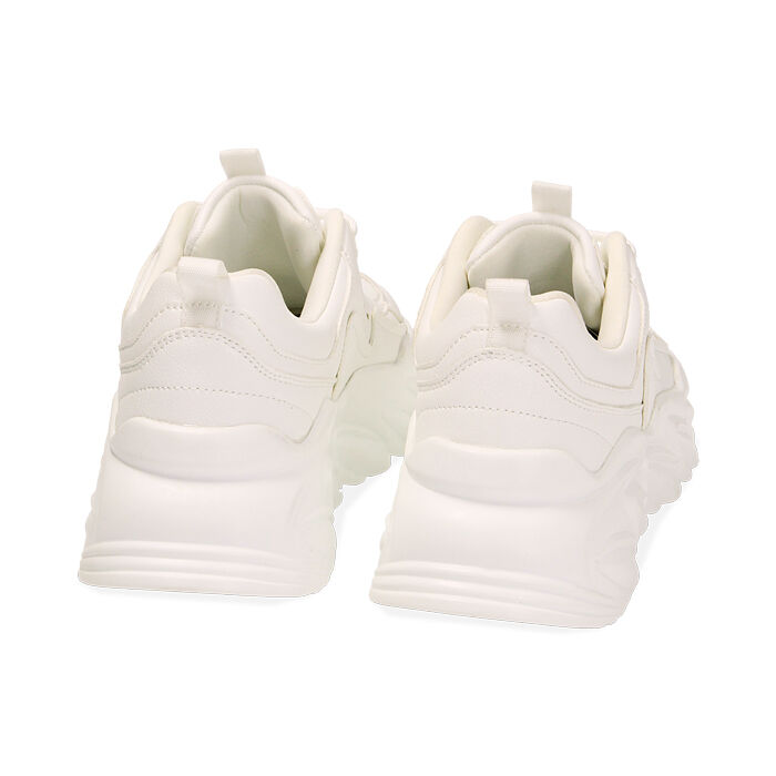Scarpe bianche primadonna 2025