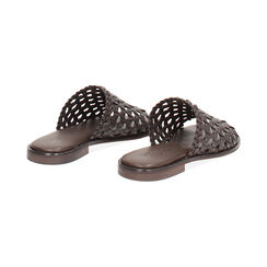 Sandalias bajos para mujer color marrón oscuro en cuero trenzado, Primadonna, 25B817032PIMORO036, 004 preview