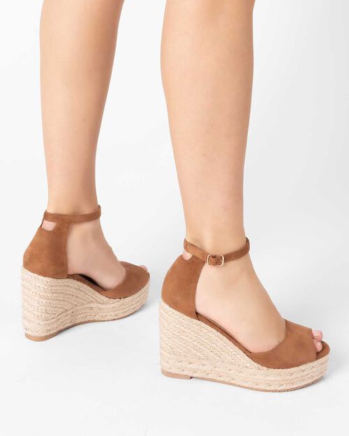 CHAUSSURES POUR FEMMES CALE MICRO COGN, COGNAC