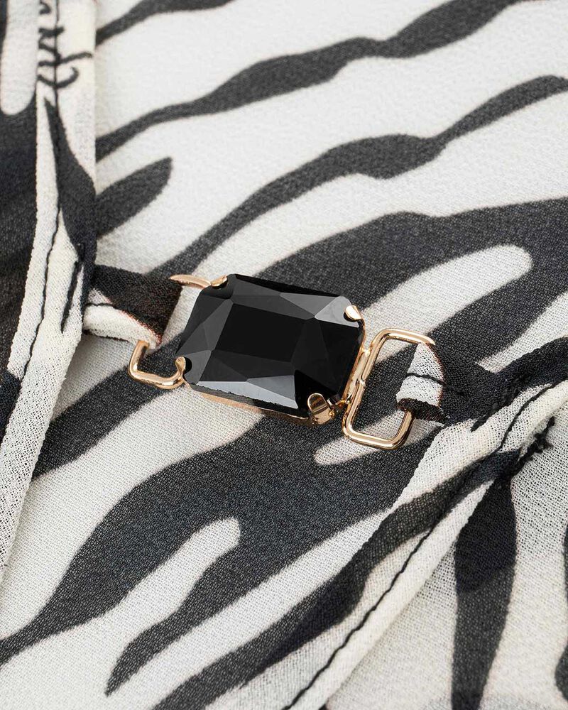 null image number null