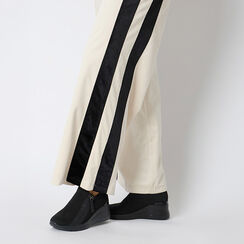 Slip on nere in tessuti con plateau di 7 cm, Primadonna, 262850901TSNERO035, 002a