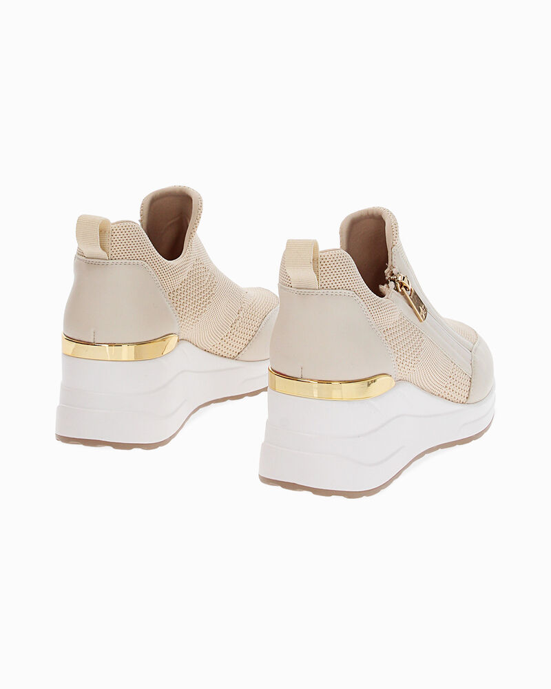 null image number null