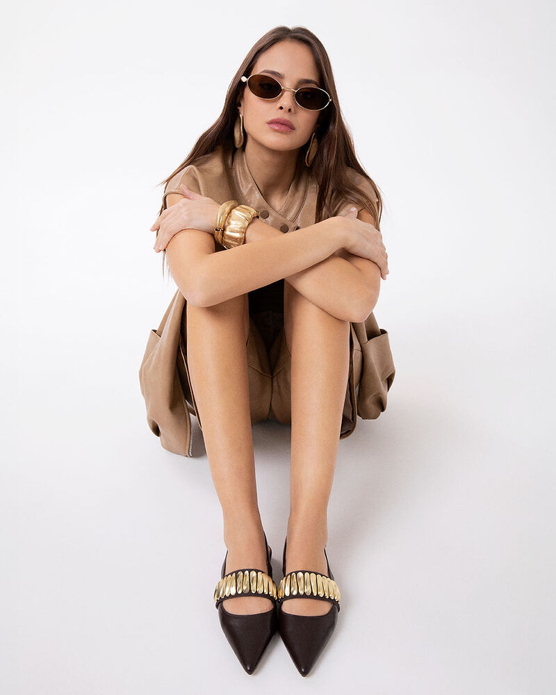 null image number null