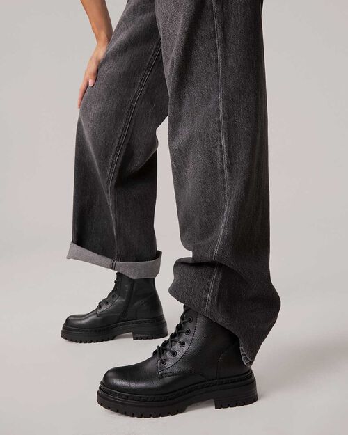 Black combat boots with 5 cm heel, BLACK