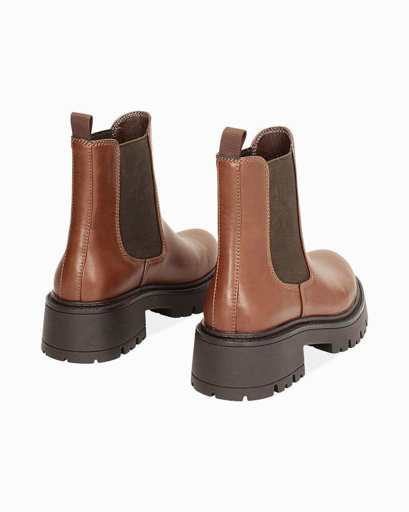 Beatles cognac con suola in gomma 5 cm image number null