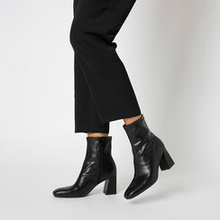 Bottines noires avec talon de 7,5 cm pour une touche audacieuse, Primadonna, 264943701EPNERO035, 002a