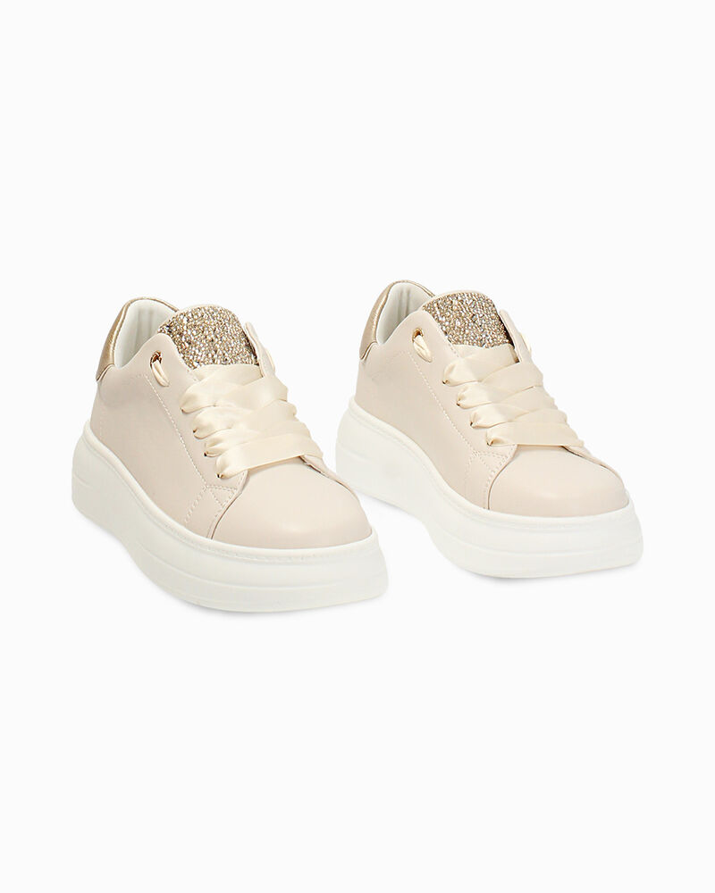 null image number null