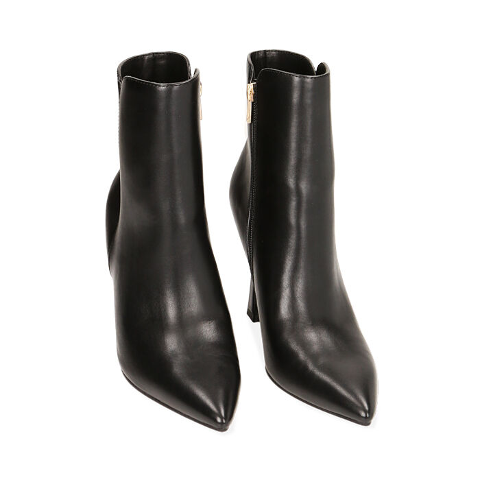 Stivaletti neri a punta on sale