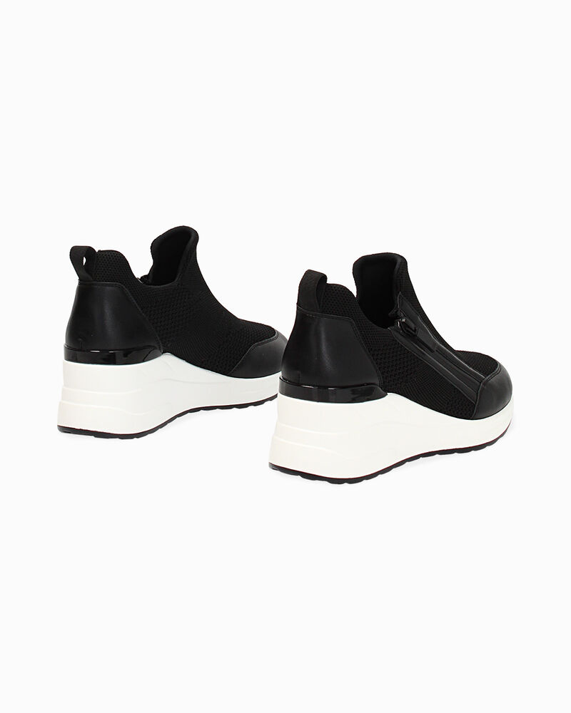 null image number null