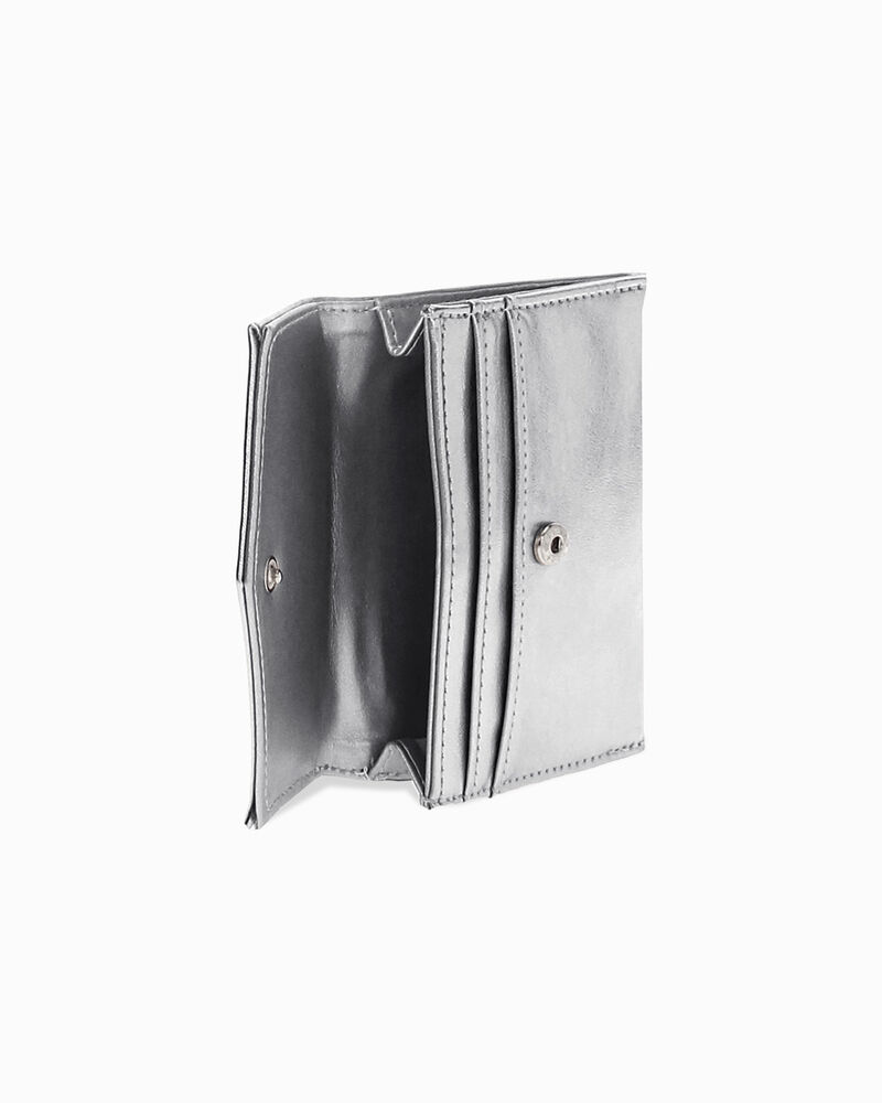 null image number null