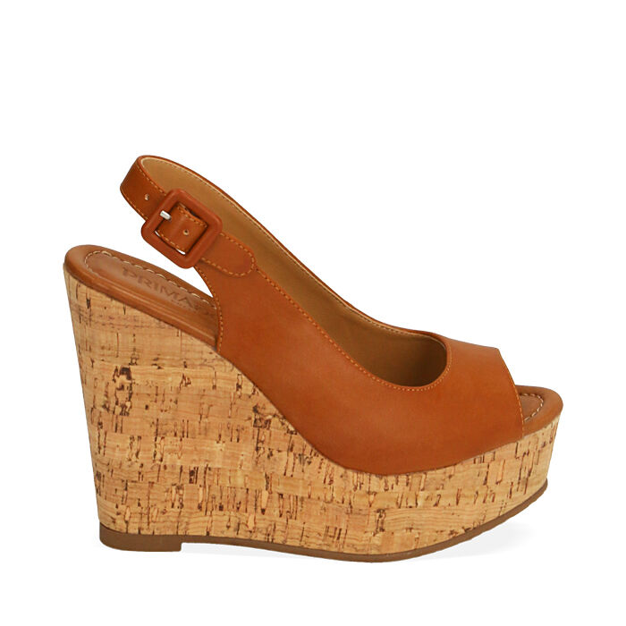 Prezzi scontati e collezioni alla moda beige, zeppe in offerta | Drezzy