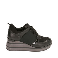 Slip-on nere in microfibra, zeppa 6 cm , Primadonna, 202817248MFNERO035, 001a