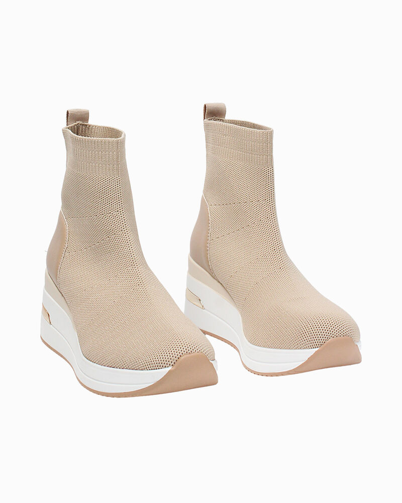 null image number null