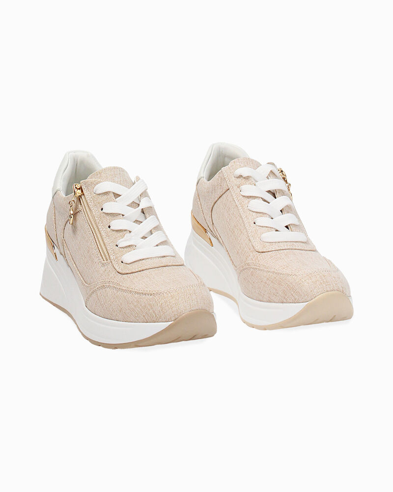 null image number null